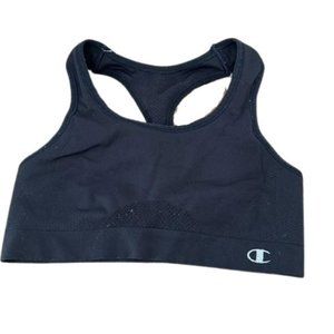 Women’s Champion size medium sports bra